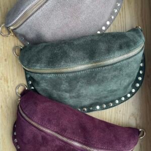 Banane en daim cloutée